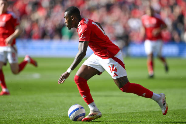 设施问题引 设施问题引