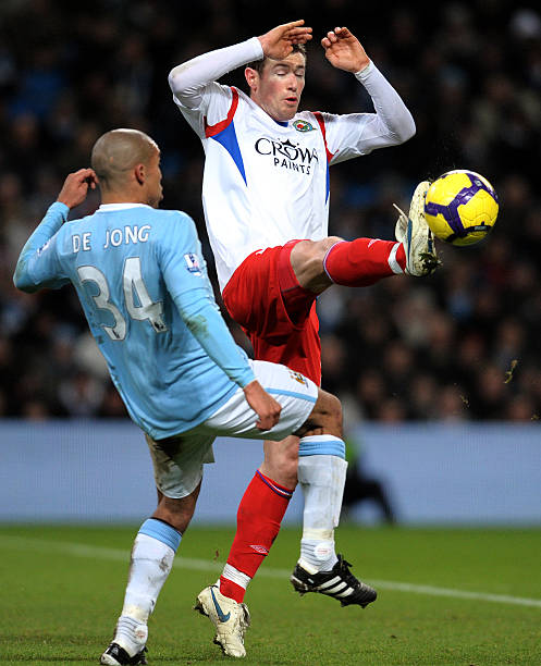 賽相對短期 賽相對短期