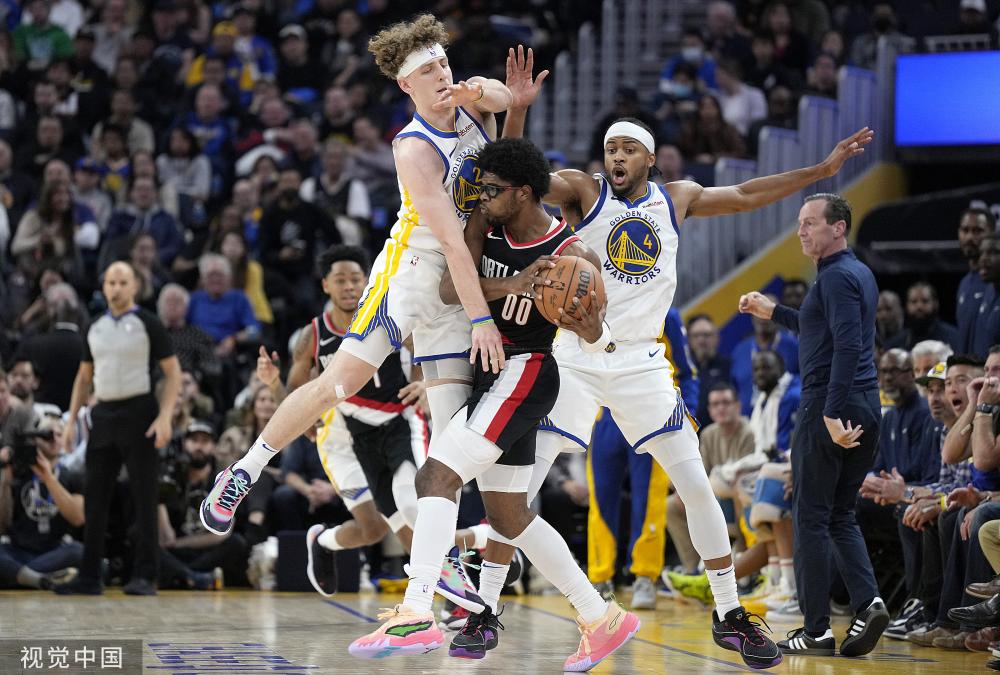 往充满了激 往充满了激